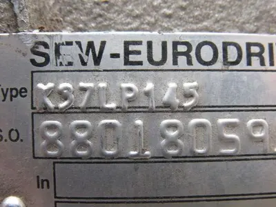 SEW-EURODRIVE K37LP145 5.36:1 Ratio Double Shaft Gear Box Speed Reducer