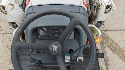 USED 2010 BOBCAT CT230