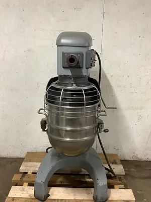 152-0470 Hobart Legacy HL400 40 Quart Commercial Mixer with Bowl and Paddle