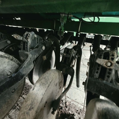 JOHN DEERE 455 Grain Drill | Iron Listing (26)