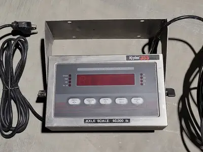 60000lbs Digital Weight Indicator IQ Plus 355 w/ Platform