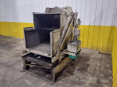33" x 39" x 51"  HYDRAULIC CELL BIN PARTS DUMPER: YOBRO #25026
