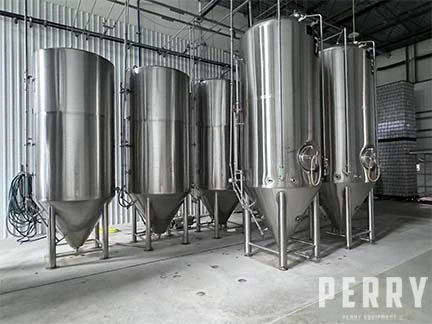 _UNKNOWN_ _UNKNOWN_ Tank S/S - 0 to 999 Gal. (H=height, L=length) | Perry Equipment