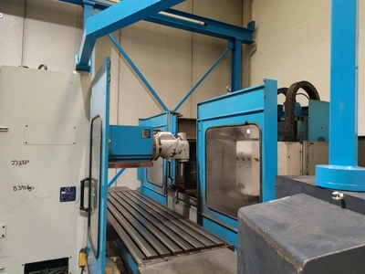 CORREA Bed Type Mill, very good working condition, VIDEO