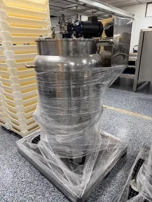 USED 2022 GUMMY TG50