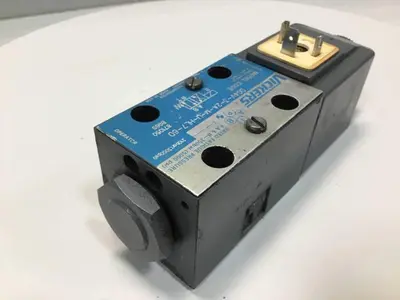 USED VICKERS DG4V32AMUHL760