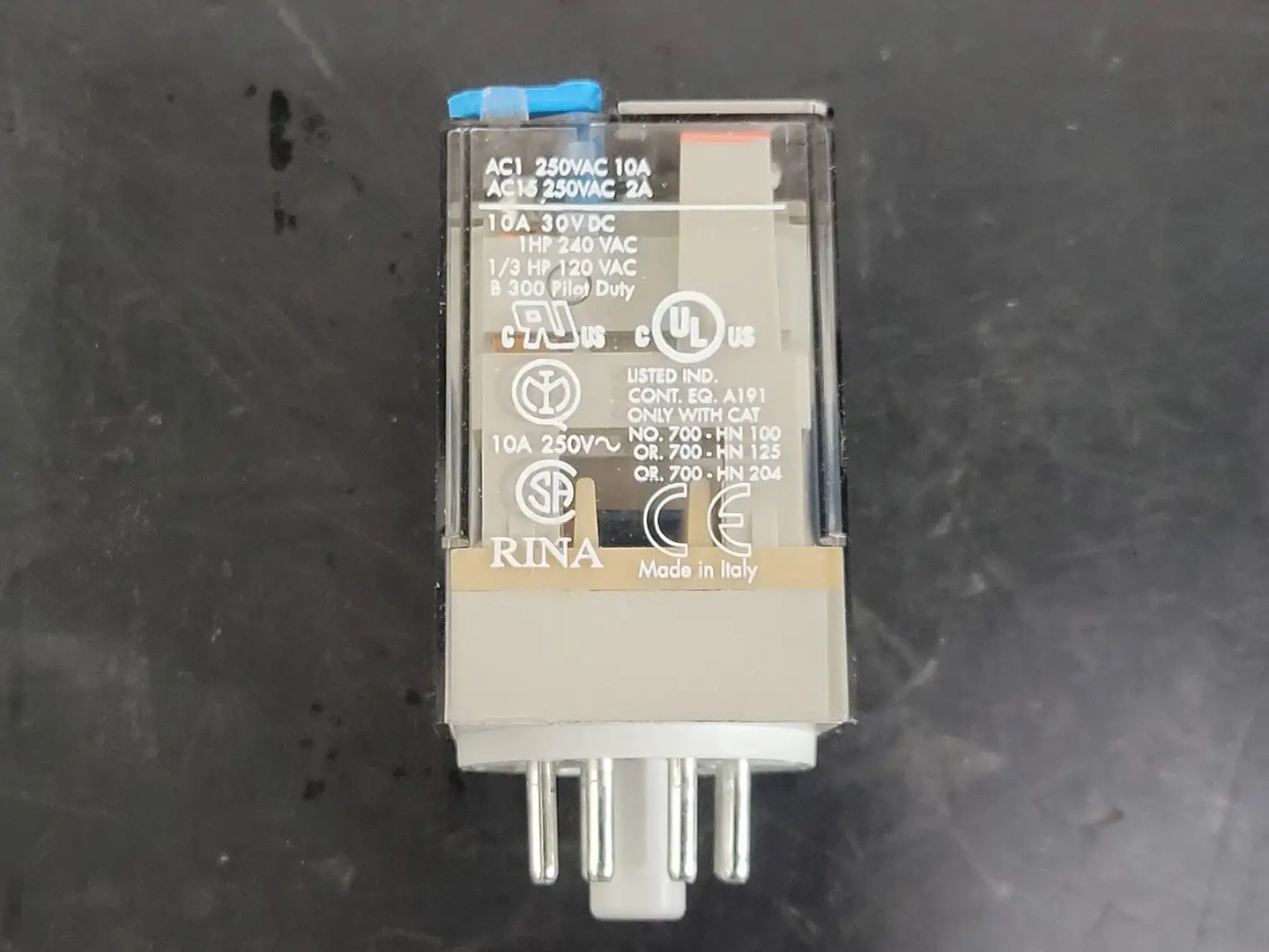 USED ALLEN-BRADLEY 700-HA32Z24-3-4