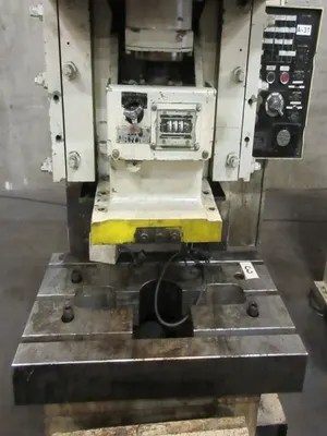 Used KOMATSU OBS 35-3 Gap Frame (OBS) Presses Tennessee US | Pearl Equipment #1550188