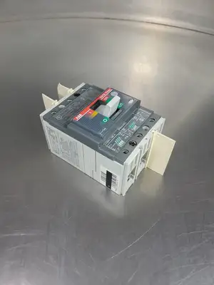 USED ABB SACE Tmax T5H 100A Circuit Breaker, 480V, 3Pole