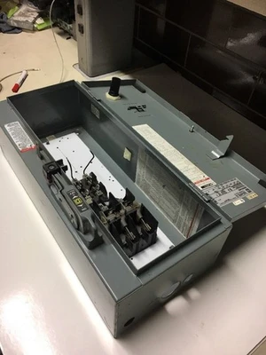 USED Square D 8538SBG13V02S
