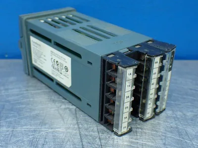 Used EUROTHERM 2216E/AL/VH/R1/R1/RF/2YM/ENG/XXXXX/EU0523 Temperature Controls Ohio US | HGR 24 #802926