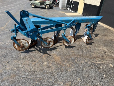 FORD 4 Bottom Plow Plow | County Equipment Company LLC (3)