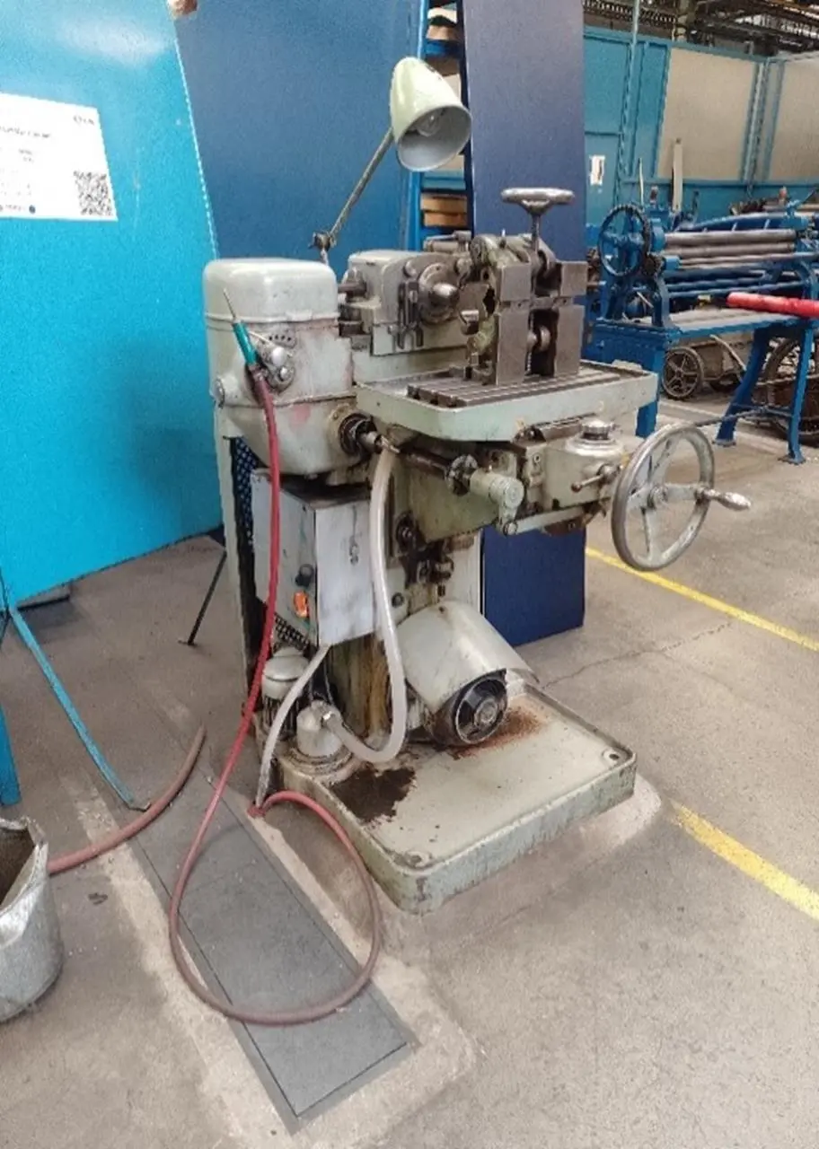USED 1960 CARL HURTH LF00