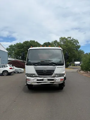 USED NISSAN UD 2600LP