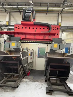 Used 2010 TRIMILL VU 2313 Vertical Machining Centers CZ | Amaron s.r.o. #1060932
