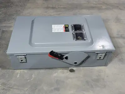 USED SQUARE D CHU364AWK