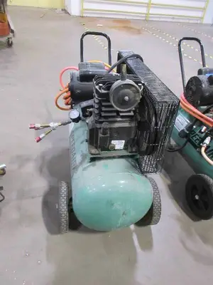 SPEED AIRE AIR COMPRESSOR