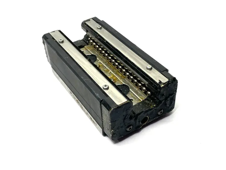Used THK LINEAR GUIDE BLOCK 45MM H 60MM W DAMAGED END SEAL SHELFWARE Linear Guides Michigan US | Maverick Industrial Sales #1092218