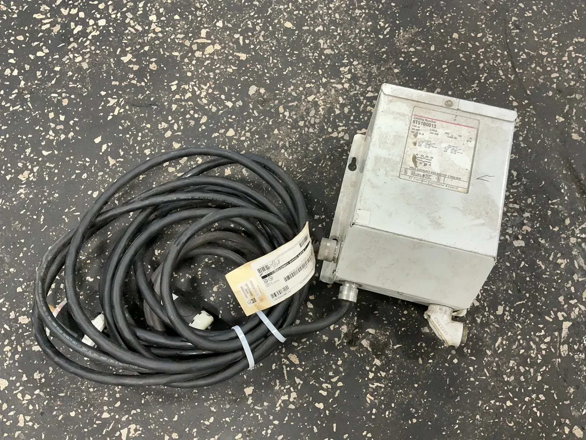 Used GENERAL ELECTRIC 9T51B0013 Transformers Ohio US | HGR 24 #1452425
