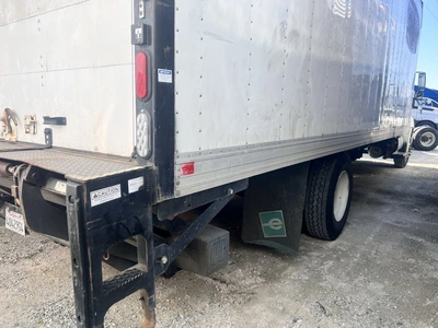 USED 2020 HINO 260 BOX