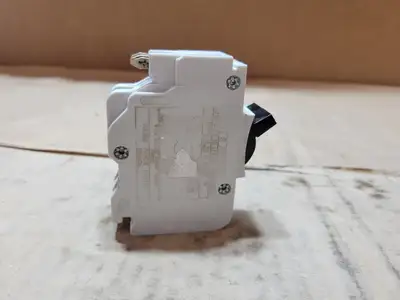 Used FEDERAL PIONEER NC215 Switchgears British Columbia CA | Lenmark #1438542