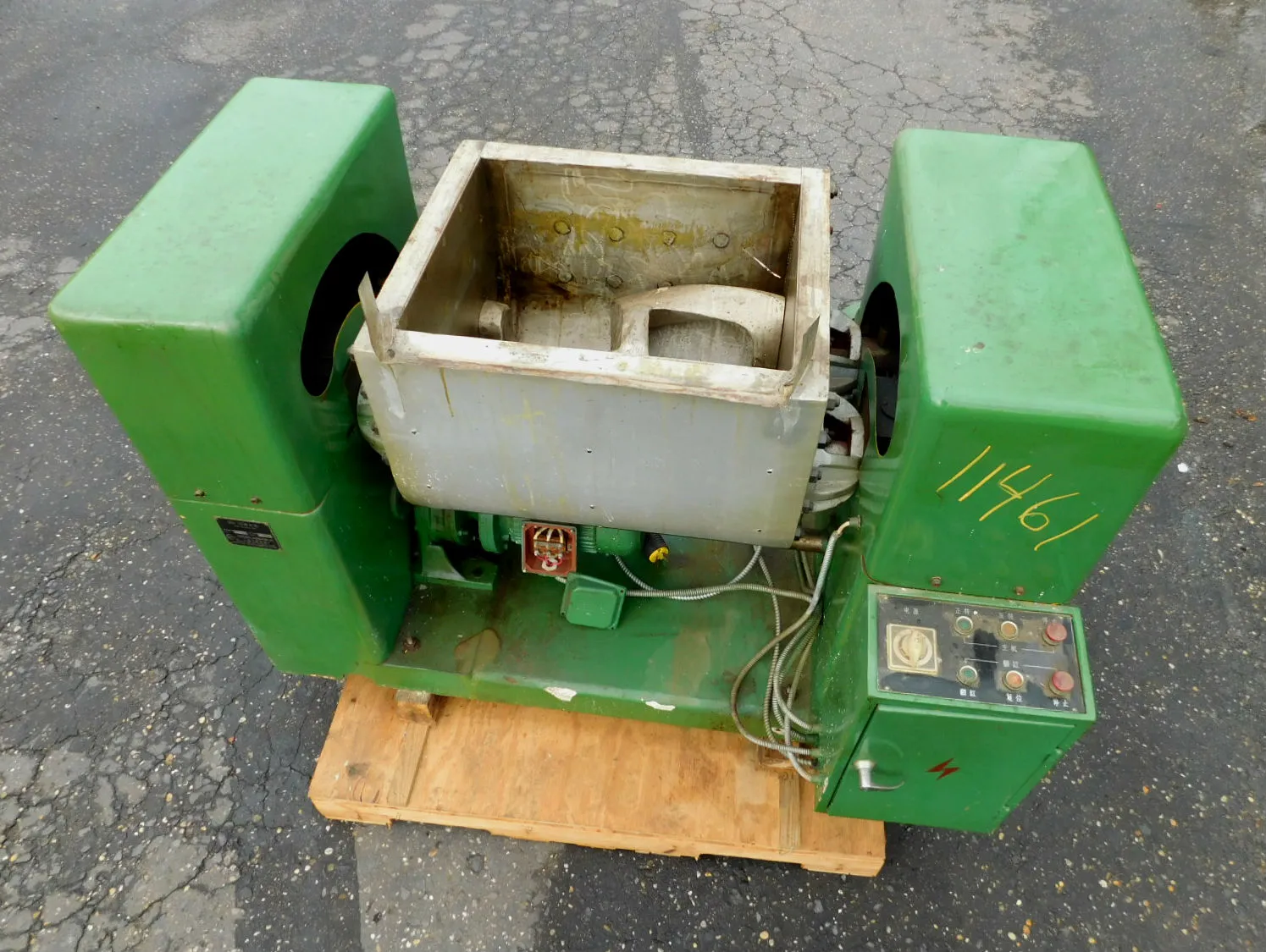 USED SHANGHAI LIGHT INDUS. MACH. CO. LTD QBH100
