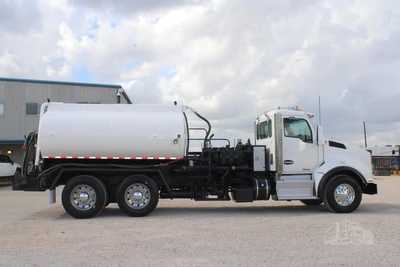 Used 2015 KENWORTH T880 Vacuum Truck Texas US | Roll Off Truck World #1491838