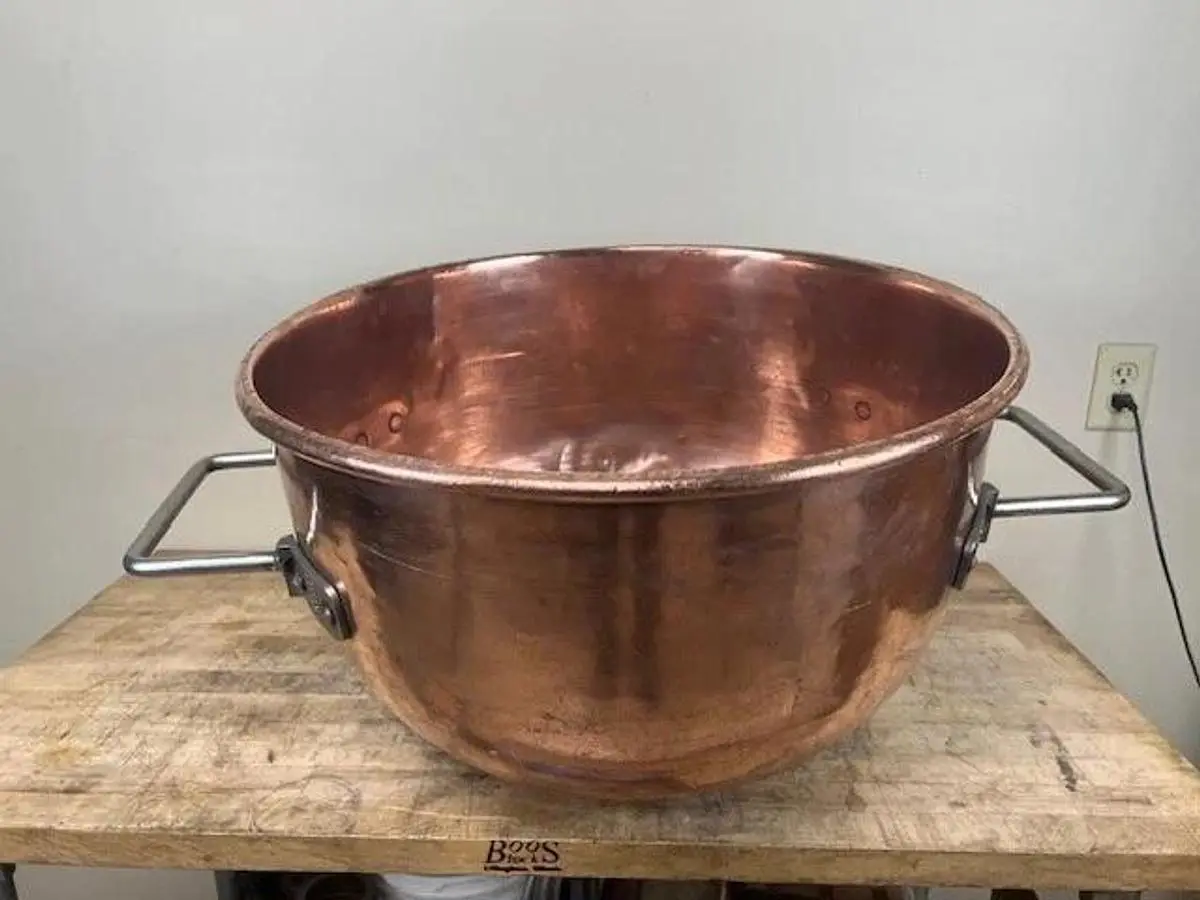 Copper Kettle - Savage Bros. - Candy / Chocolate