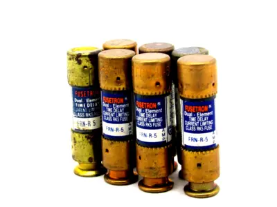 NEW LOT OF 7 BUSSMANN/FUSETRON FRN-R-5 FUSES FRNR5