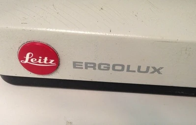 Leitz Ergolux Microscope Model 020-448.026 Trinocular Head 20x 50x Objectives