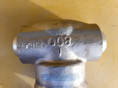 1" Class 800 Globe Valve API 602