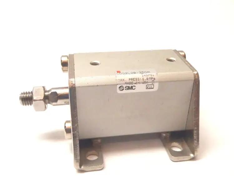 Used SMC CQ2 COMPAQ CYLINDER WITH BRACKETS Miscellaneous MRO | Maverick Industrial Sales #1122398