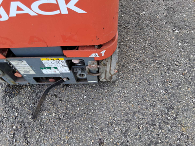 USED 2016 Skyjack SJ12