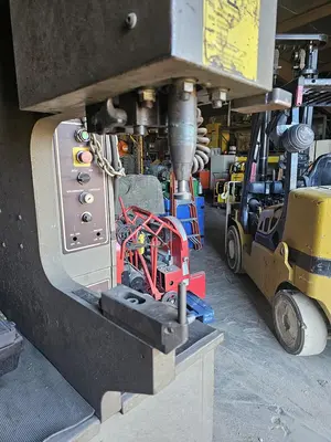 USED HAEGER 618