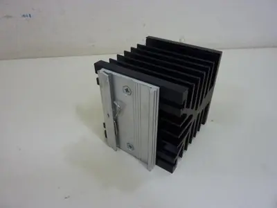 USED CRYDOM A4825