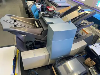 USED PITNEY BOWES DI 425