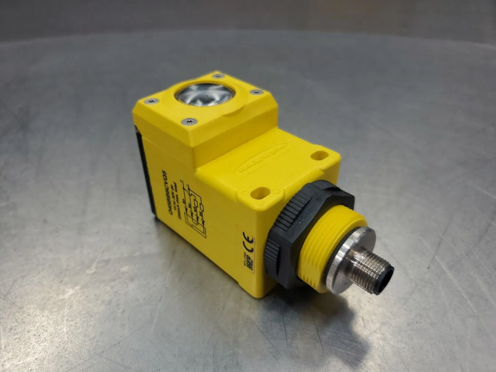 BANNER Q45BB6CVQ5 PHOTELECTRIC SENSOR 10-30VDC. 3D-26
