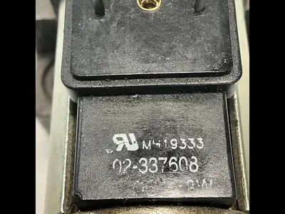 USED VICKERS DG4V-3S-2AL-M-U-HL7-60-EN490