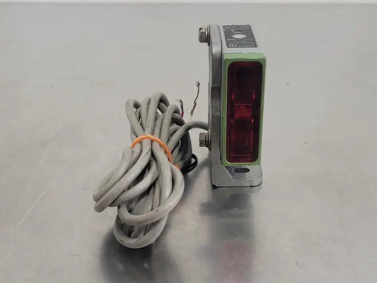 Used OMRON E3S-LS20XE1 Switchgears British Columbia CA | Lenmark #241269
