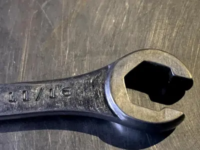 Mac Tools OHB2022 SAE 11/16" - 5/8" Flare nut wrench / Line wrench