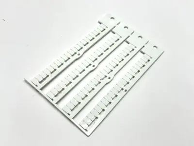 New | in-Stock Murrplastik Snap-In Label Strip KMR 5/7,5-5 WIN-Type 34 LOT OF 1584 Blank Label Michigan US | Maverick Industrial Sales #1392548