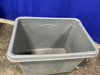 Used RUBBERMAID 4616 Miscellaneous MRO Ohio US | HGR 24 #1260845