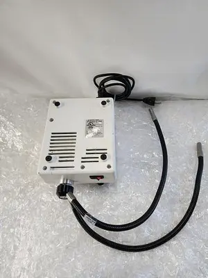 DOLAN-JENNER MI-152 HIGH INTENSITY ILLUMINATOR