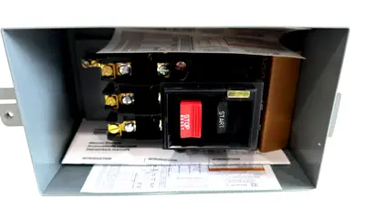 NEW SQUARE D 2510MCA3 AC MANUAL STARTER NEMA 12 ENCLOSURE 2510MCO3