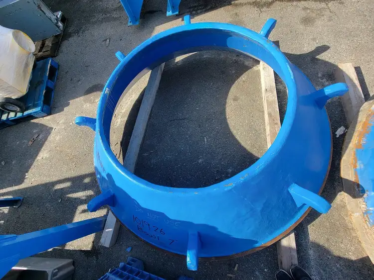 Used DYHJ HY7548300 Crushers British Columbia CA | Lenmark #368249