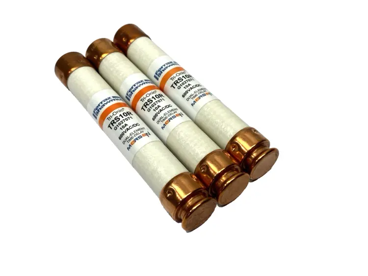 Used FERRAZ SHAWMUT DUAL ELEMENT TIME-DELAY FUSE 600V AC/DC 10A LOT OF 3 Fuses Michigan US | Maverick Industrial Sales #1090206
