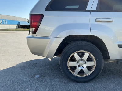 USED 2009 JEEP GRAND CHEROKEE