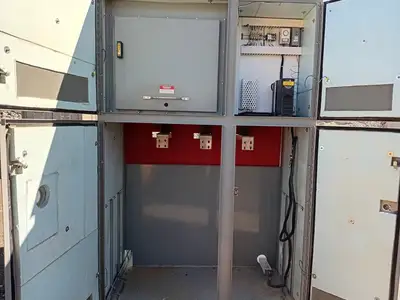 13.8kV 1200 Amp Nema 3 Cabinet with buss bar