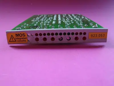 USED MOS 923.053