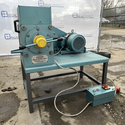 Desmet Rosedowns Mini 40 Screw Press Oil Expeller